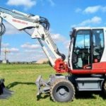 Takeuchi TB295W Hydraulic Excavator Operator manual (Serial No.190100003 and up)