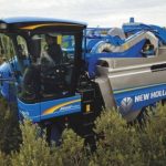 New Holland 9090X Olive Side Conveyor TIER 3 / 9090X Olive TIER 3 / 9090X Side Conveyor TIER 3 / 9090X TIER 3 Grape Harvester Service Repair Manual
